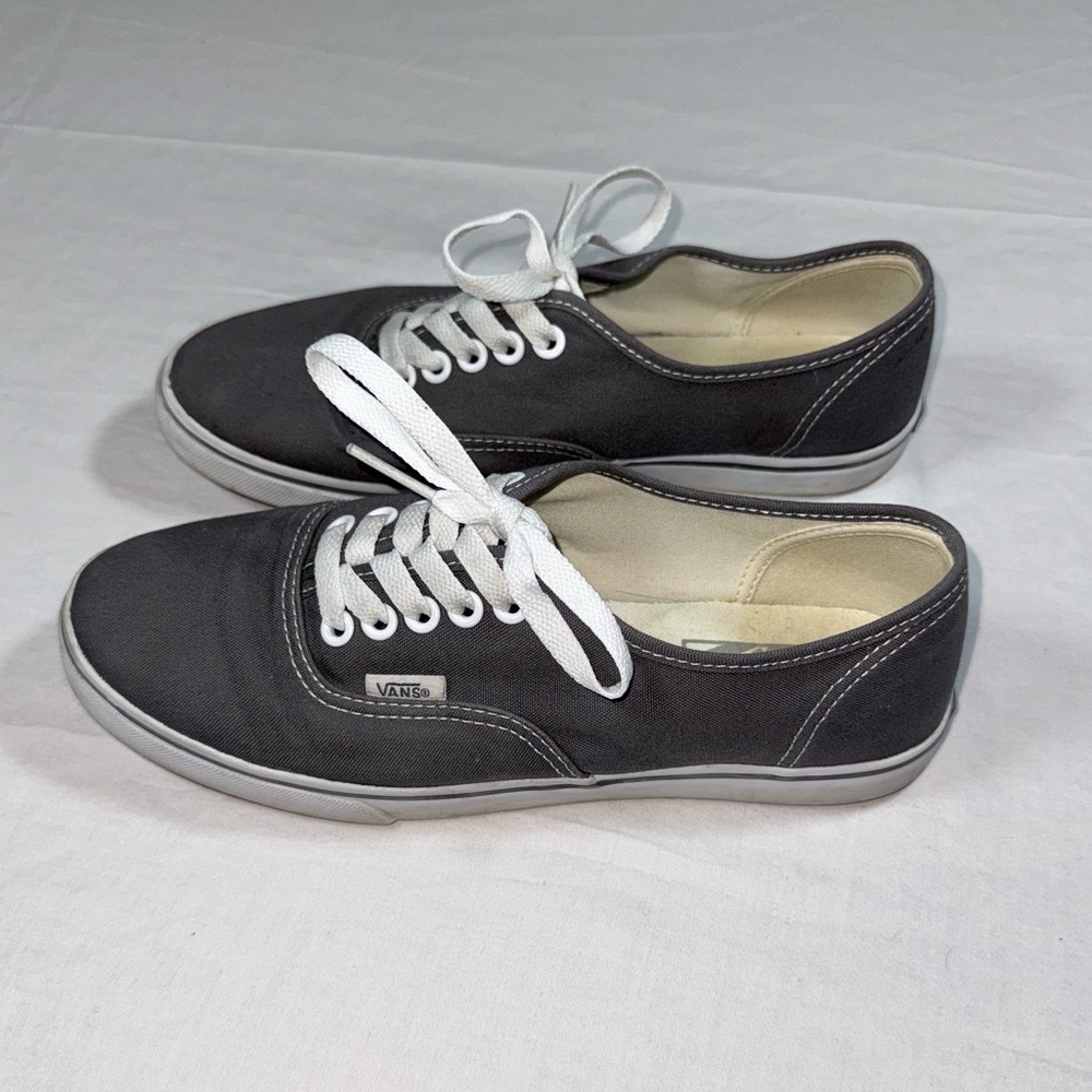 Vans Authentic Lo Pro Charcoal Gray Canvas Low Top Sneakers Womens 7 Mens 5.5